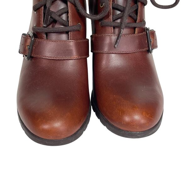 UGG Women’s Janney Brown Leather Waterproof Wedge Boot size 7 - Picture 8 of 10